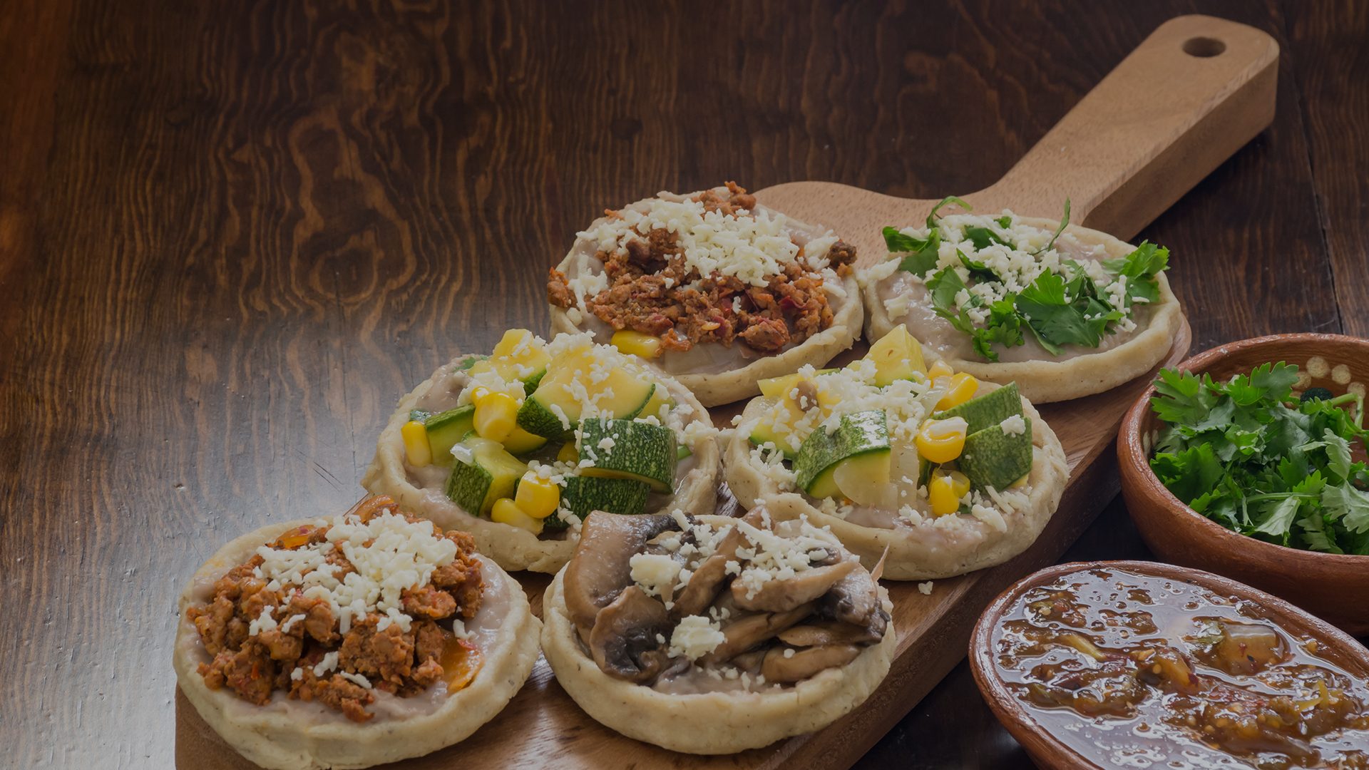 comida preparada por Olé Mexican Foods con materiales formables de alta barreras